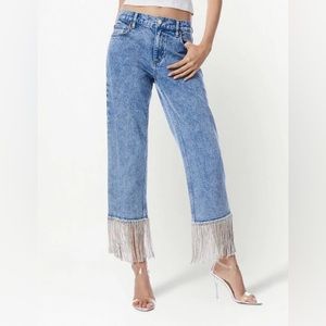 ALICE + OLIVIA
BOYFRIEND JEAN WITH CRYSTAL FRINGE HEM **BRAND NEW**